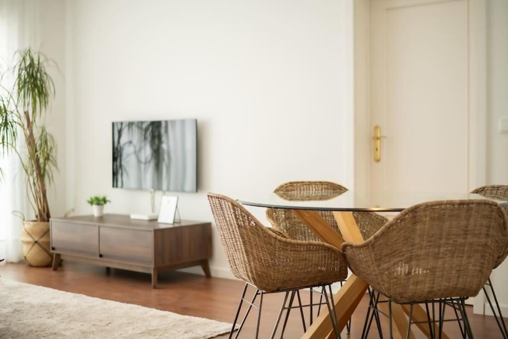 Cozy Sea View Apartment Near City & Airport Ponta Delgada Exterior foto